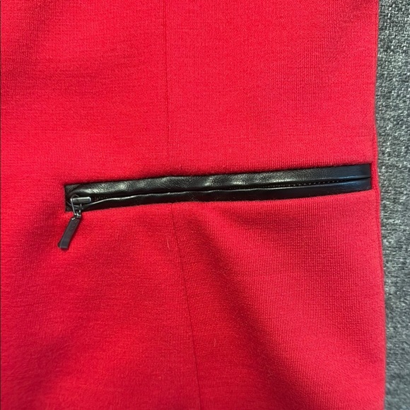 Planet Red Tailored Blazer, lined Sleek Collarless Design and zip pockets - Picture 10 of 14